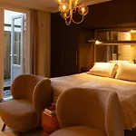 Midtown Vendégház 3*