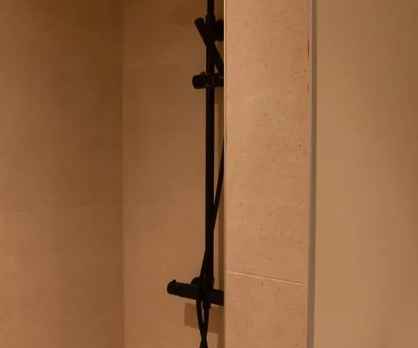 Πανσιόν Midtown 3*