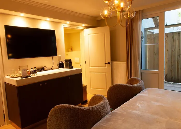 Πανσιόν Midtown