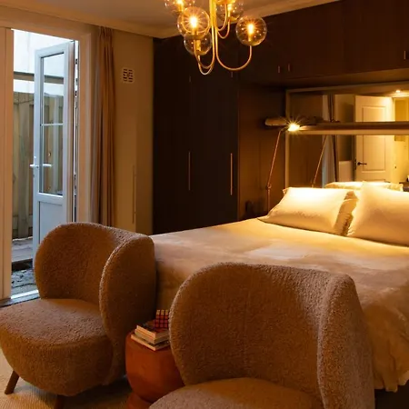 Midtown Pensjonat 3*