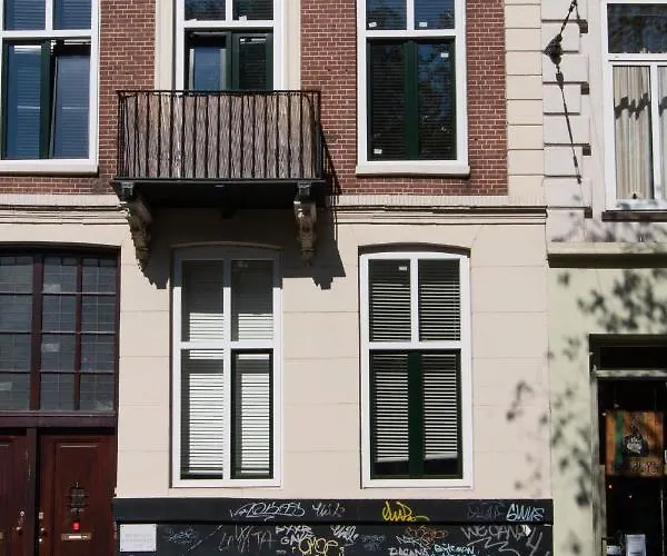 Πανσιόν Midtown 3*