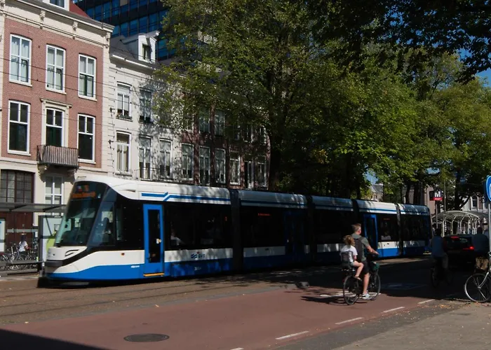 Midtown Πανσιόν 3*